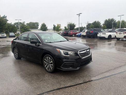 Used 2019 Subaru Legacy 2.5i Premium AWD/4WD image 9