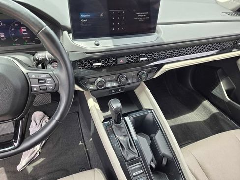Used 2023 Honda Accord EX-L image 22