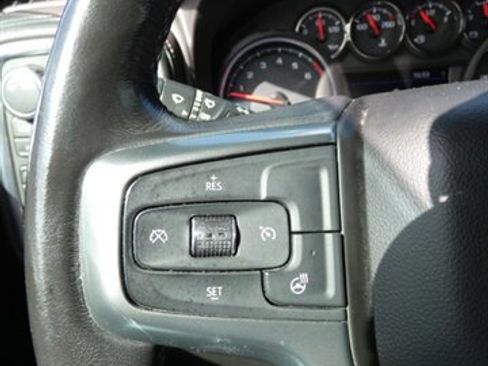 Used 2020 Chevrolet Silverado 1500 RST image 21