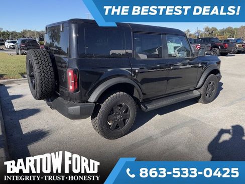 Used 2025 Ford Bronco Outer Banks image 5