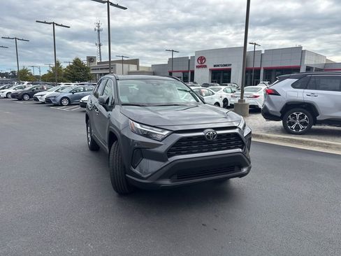 New 2025 Toyota RAV4 XLE image 7