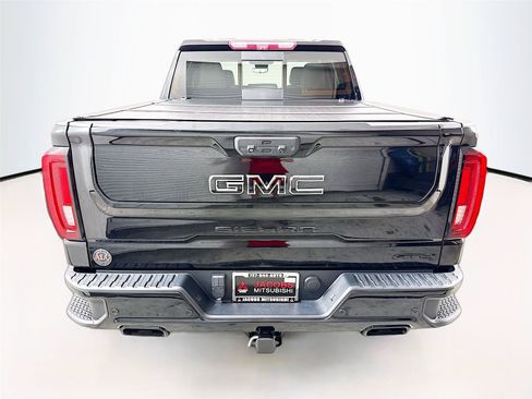 Used 2023 GMC Sierra 1500 AT4 w/ AT4 Premium Package AWD/4WD image 29