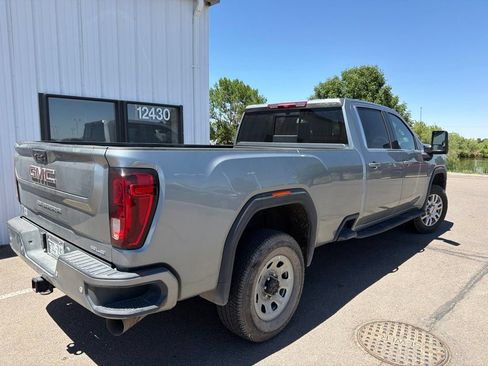 Used 2024 GMC Sierra 3500 SLE w/ SLE Value Package AWD/4WD image 3
