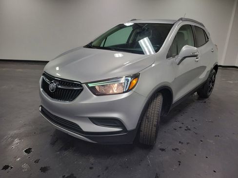 Used 2018 Buick Encore Preferred image 5