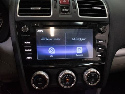 Used 2018 Subaru Forester 2.5i Premium w/ Protection Package #1 AWD/4WD image 15