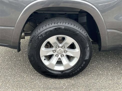 Used 2022 RAM 1500 Laramie image 11