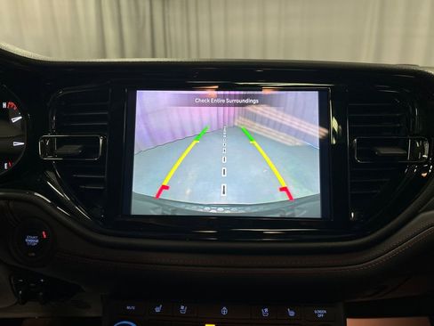 Used 2025 Dodge Durango GT image 18