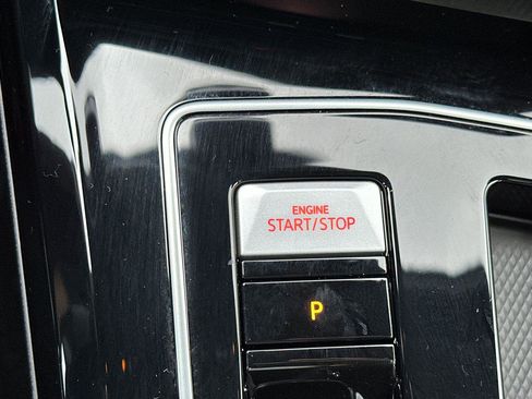 New 2026 Volkswagen GTI SE image 22