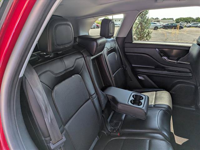Used 2021 Lincoln Corsair AWD w/ Premium Package image 16