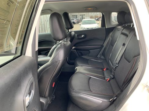 Used 2021 Jeep Compass Trailhawk AWD/4WD image 14