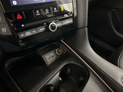 Used 2023 INFINITI QX50 Sport image 18