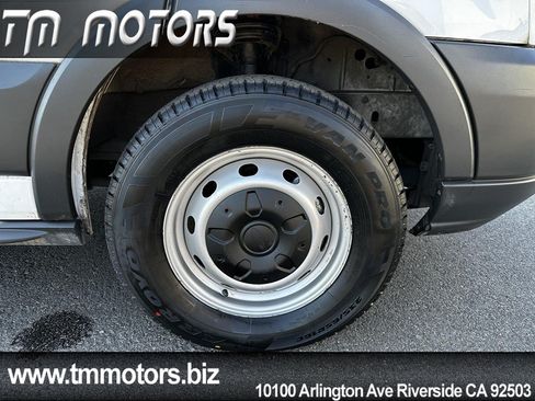 Used 2018 Ford Transit 150 148 Medium Roof RWD image 23