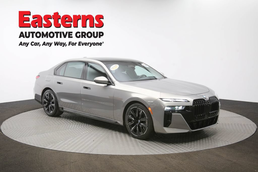 Used 2023 BMW 760i xDrive w/ Executive Package AWD/4WD image 55