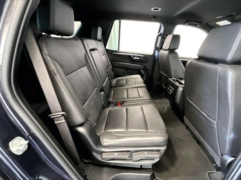 Used 2025 Chevrolet Tahoe LT image 20