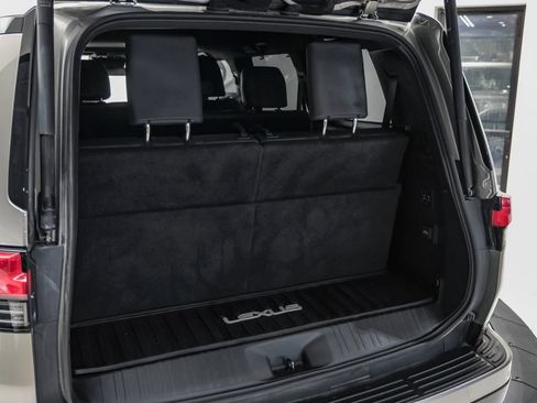 Used 2024 Lexus GX 550 w/ Accessory Package (Z1) AWD/4WD image 55
