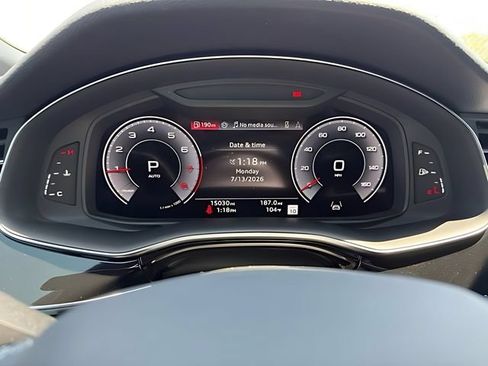 Used 2025 Audi Q8 Premium Plus AWD/4WD image 15