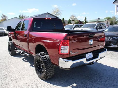 Used 2024 RAM 2500 Big Horn AWD/4WD image 55