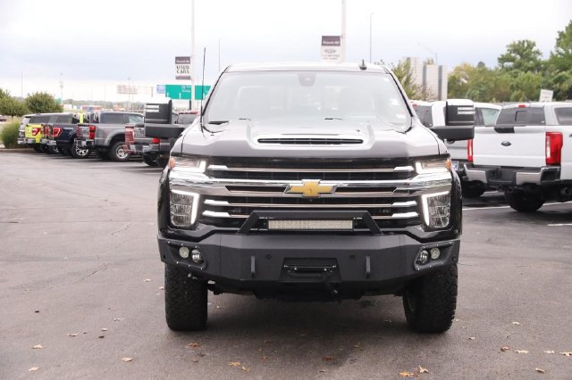 Used 2022 Chevrolet Silverado 3500 High Country w/ Z71 Off-Road Package AWD/4WD image 4