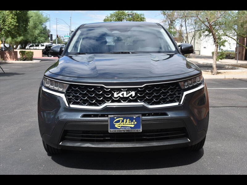 Used 2022 Kia Sorento LX AWD/4WD image 7