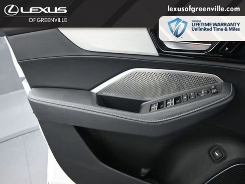 Used 2023 Acura MDX SH-AWD w/ Technology Package image 22