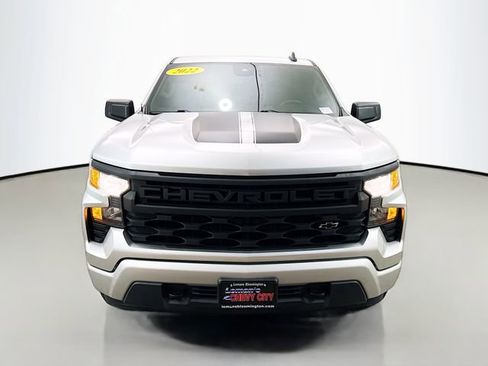 Used 2022 Chevrolet Silverado 1500 Custom w/ Rally Edition RWD image 2