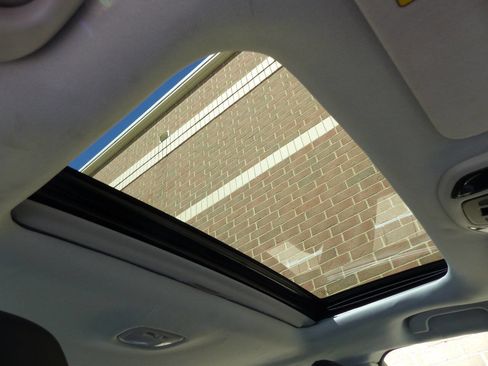 Used 2024 Subaru Legacy Limited image 14