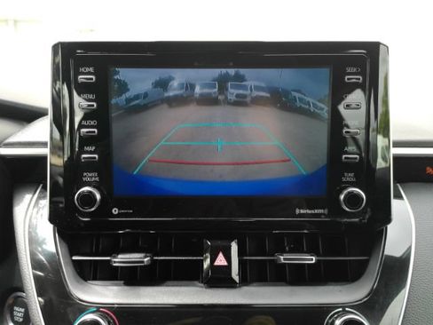 Used 2021 Toyota Corolla SE FWD image 8