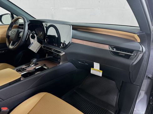 New 2026 Lexus RX 450h AWD w/ Convenience Package image 28