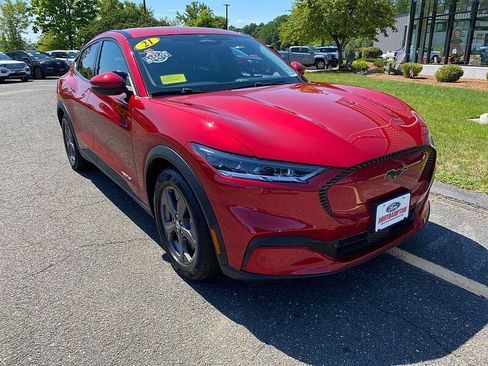 Used 2021 Ford Mustang Mach-E Select RWD image 3