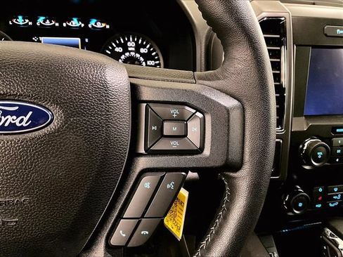 Used 2020 Ford F150 XLT w/ Equipment Group 302A Luxury AWD/4WD image 18