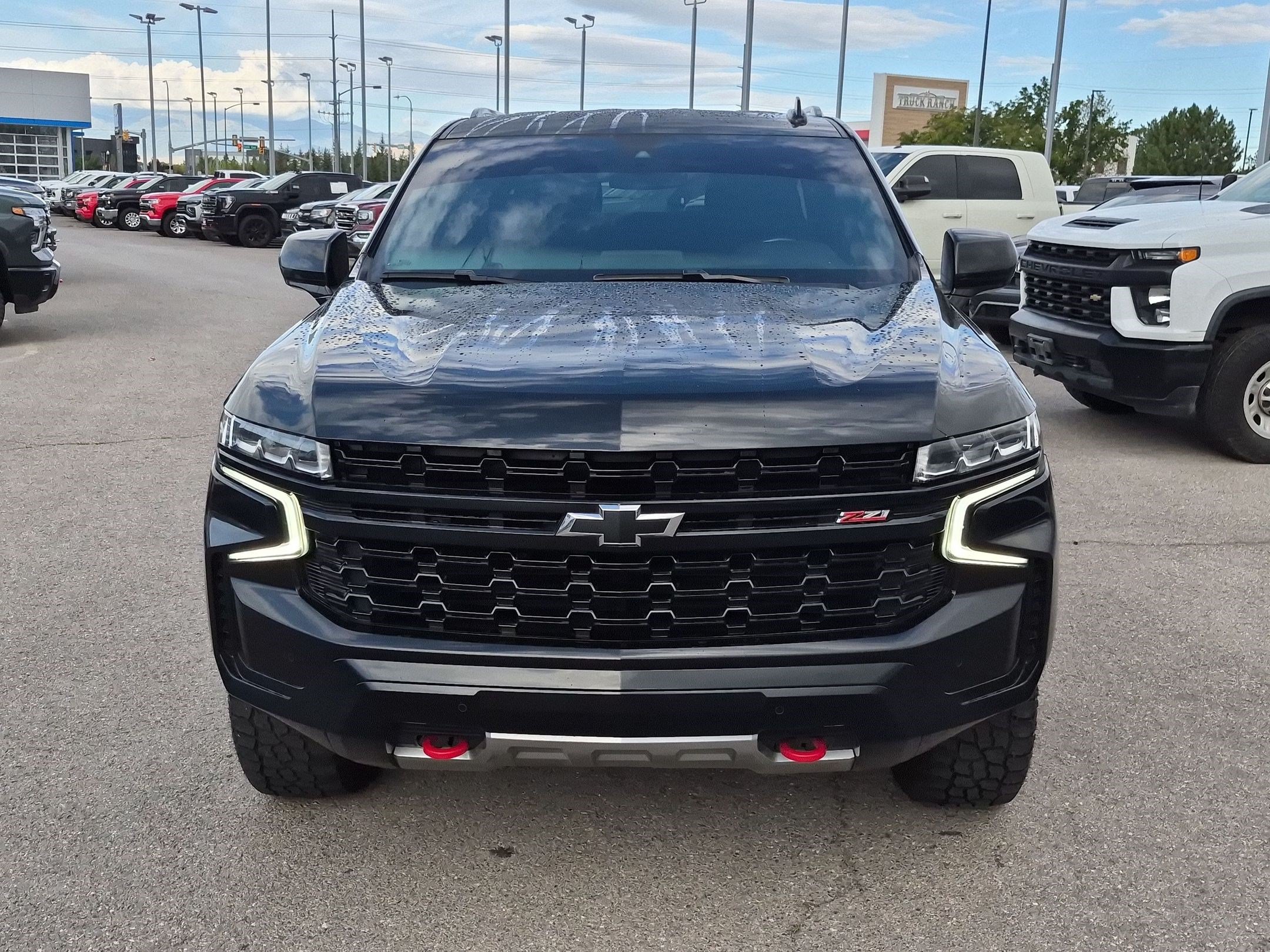 Used 2023 Chevrolet Suburban Z71 AWD/4WD image 9