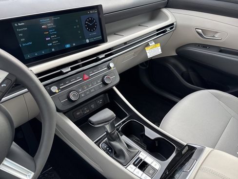 New 2026 Hyundai Tucson SE image 27