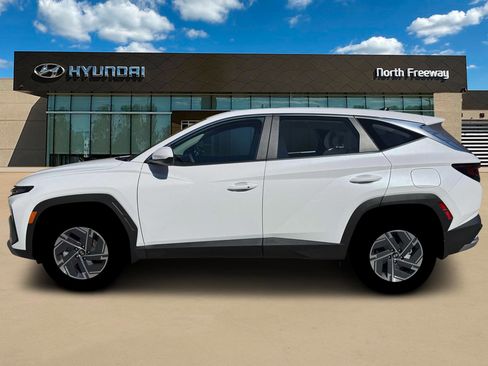 New 2026 Hyundai Tucson Blue SE AWD/4WD image 3
