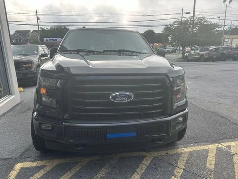 Used 2017 Ford F150 XLT w/ Equipment Group 302A Luxury AWD/4WD image 5