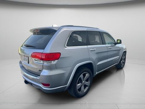 Used 2015 Jeep Grand Cherokee Overland AWD/4WD image 6