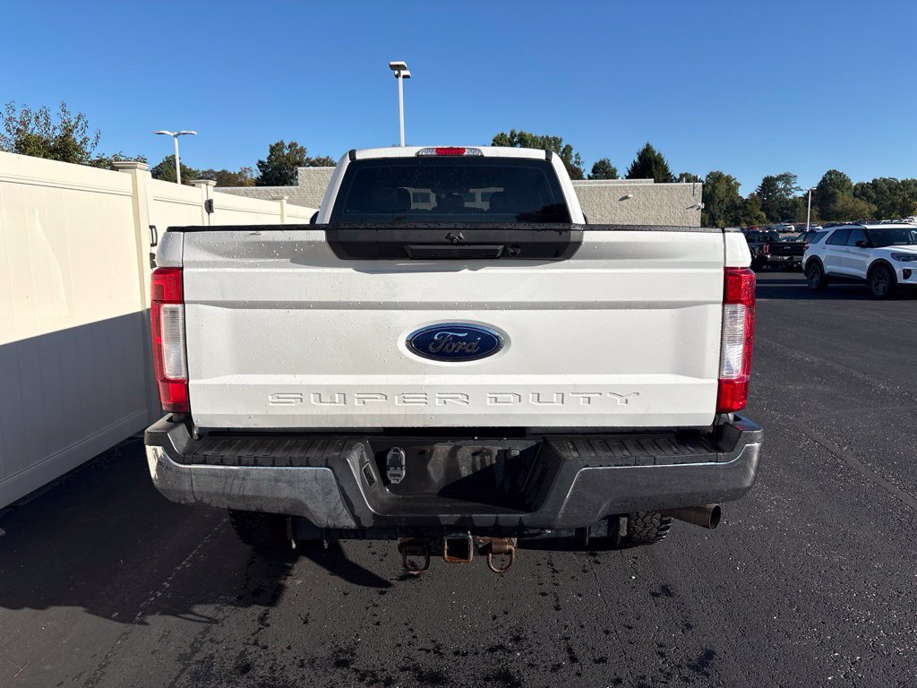 Used 2019 Ford F250 XL w/ STX Appearance Package AWD/4WD image 4