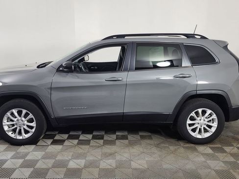 Used 2022 Jeep Cherokee Latitude Lux image 4