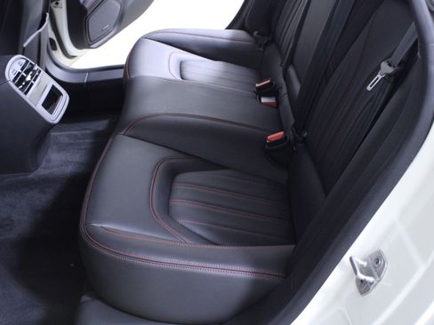 Used 2021 Maserati Quattroporte S image 13