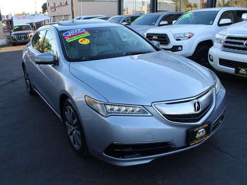 Used 2015 Acura TLX w/ Technology Package FWD image 8