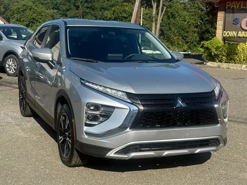 Used 2025 Mitsubishi Eclipse Cross SEL AWD/4WD image 3