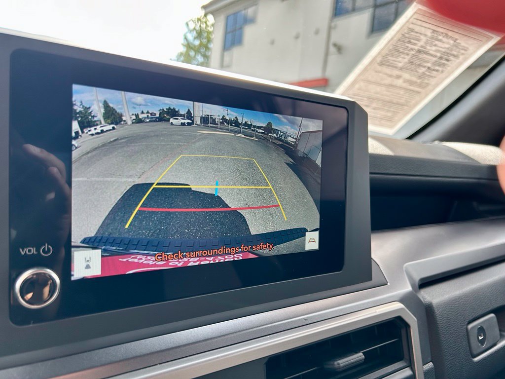Certified 2025 Toyota 4Runner SR5 AWD/4WD image 23
