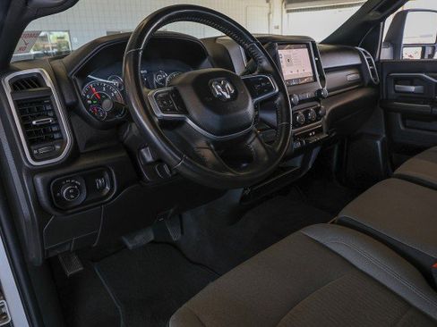 Used 2024 RAM 2500 Big Horn AWD/4WD image 13