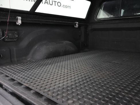 Used 2020 RAM 2500 Big Horn w/ Night Edition AWD/4WD image 5