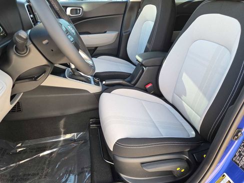 New 2026 Hyundai Venue SEL image 16
