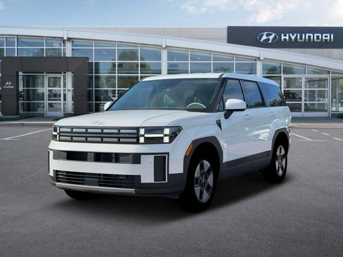 Used 2026 Hyundai Santa Fe SE image 1