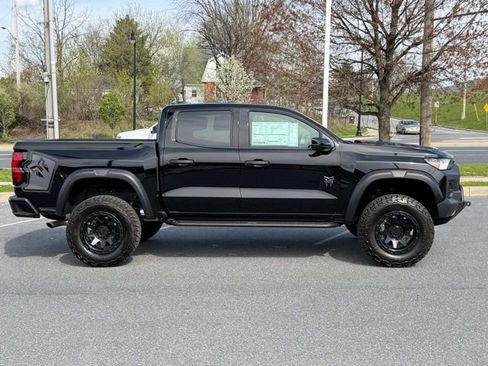 New 2026 Chevrolet Colorado Trail Boss AWD/4WD image 16