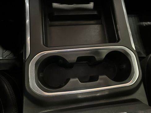 Used 2022 GMC Sierra 2500 AT4 w/ Gooseneck/5TH Wheel Package image 16