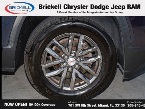 Used 2018 GMC Acadia SLT image 41