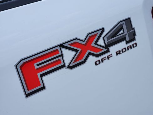 New 2026 Ford F250 4x4 Crew Cab Super Duty image 13