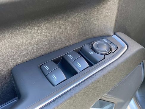 Used 2023 Chevrolet Silverado 1500 LT AWD/4WD image 13